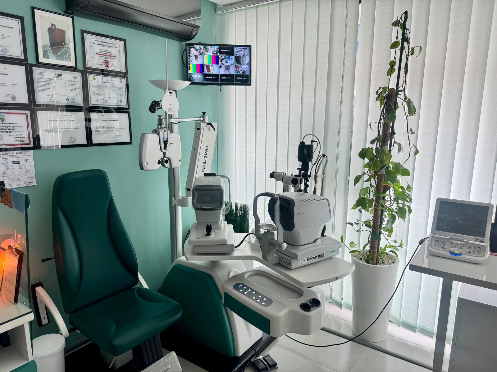 Espace de consultation ophtalmologique du cabinet